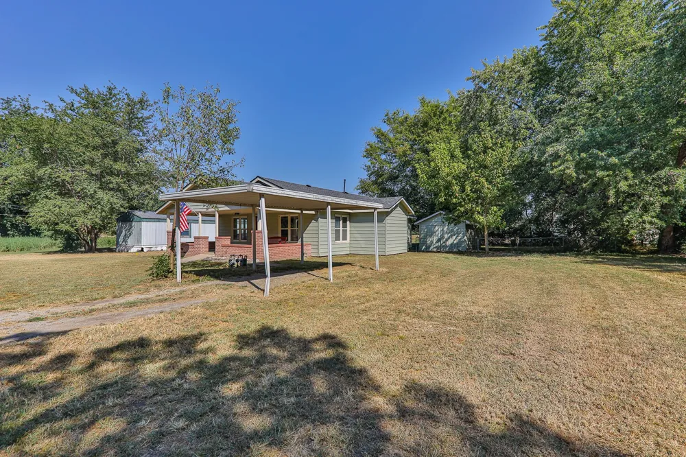 200 S Elm Street Chelsea, OK 74016