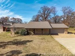 2201 June Hill Road Kingston, OK 73439