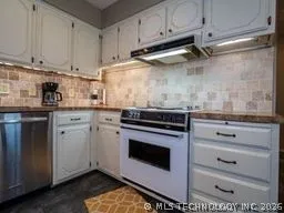 2201 June Hill Road Kingston, OK 73439