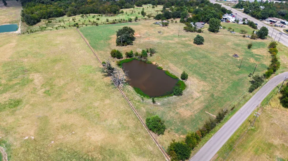 1351 S State Highway 19 Sulphur Springs, TX 75440
