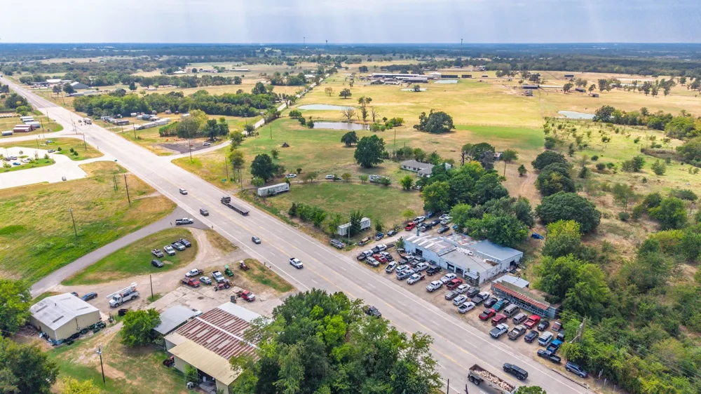 1351 S State Highway 19 Sulphur Springs, TX 75440