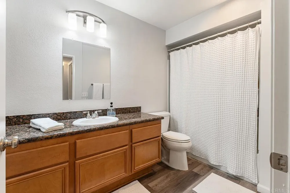 31909 Del Cielo Este #7 Bonsall, CA 92003