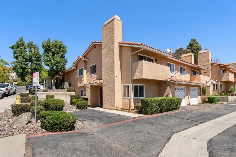 31909 Del Cielo Este #7 Bonsall, CA 92003