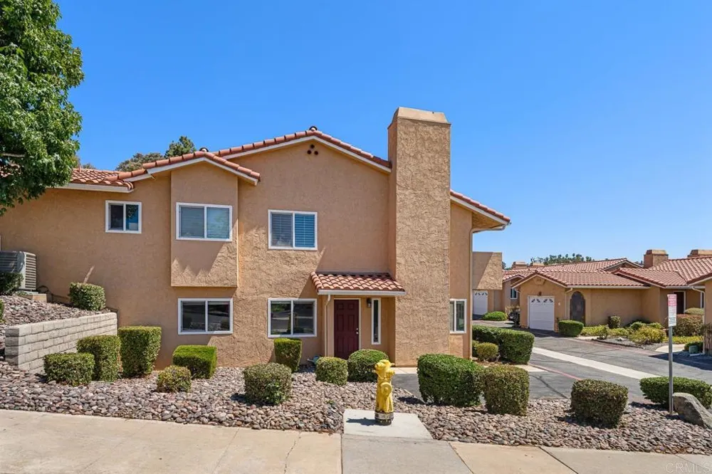31909 Del Cielo Este #7 Bonsall, CA 92003