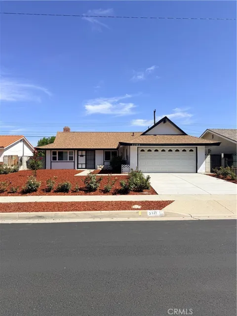 3341 E Calle Baja