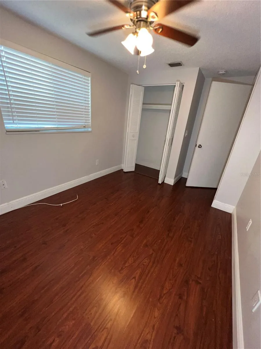 1014 STONEFENCE WAY Tarpon Springs, FL 34689