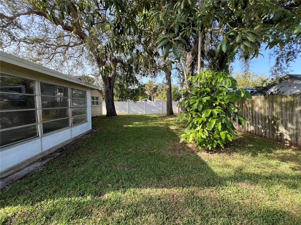 1014 STONEFENCE WAY Tarpon Springs, FL 34689