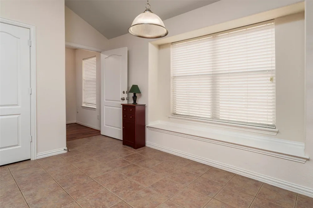 6633 Chalk River Drive Fort Worth, TX 76179