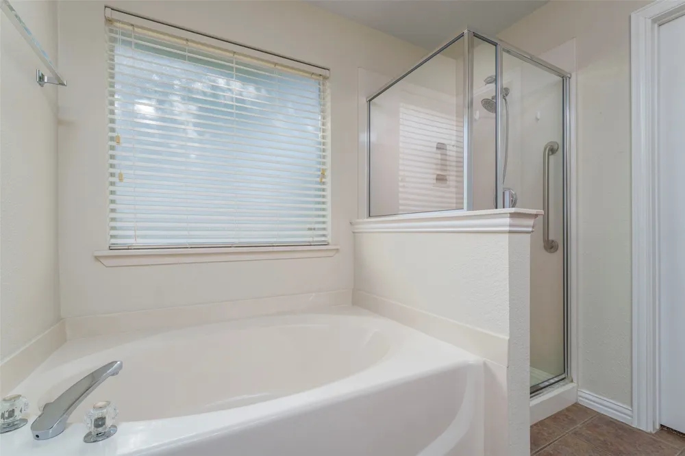 6633 Chalk River Drive Fort Worth, TX 76179