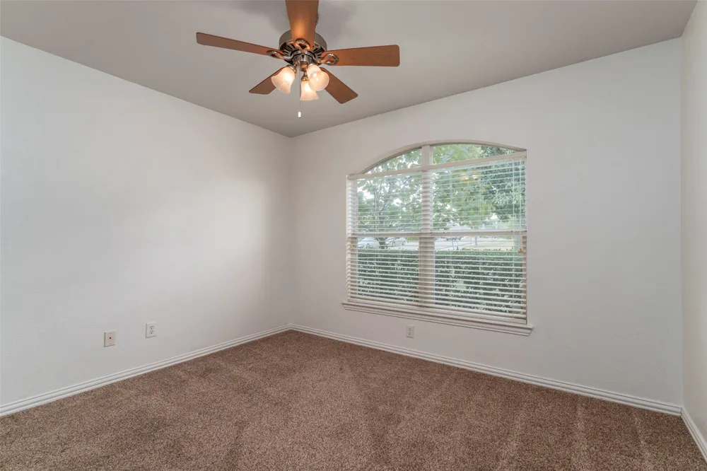 6633 Chalk River Drive Fort Worth, TX 76179