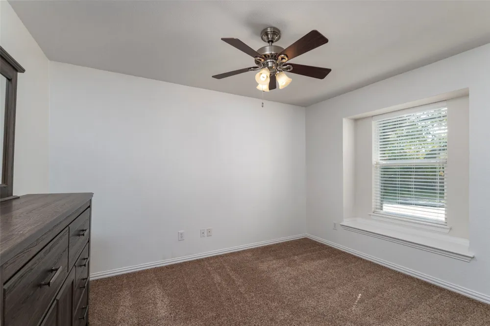 6633 Chalk River Drive Fort Worth, TX 76179