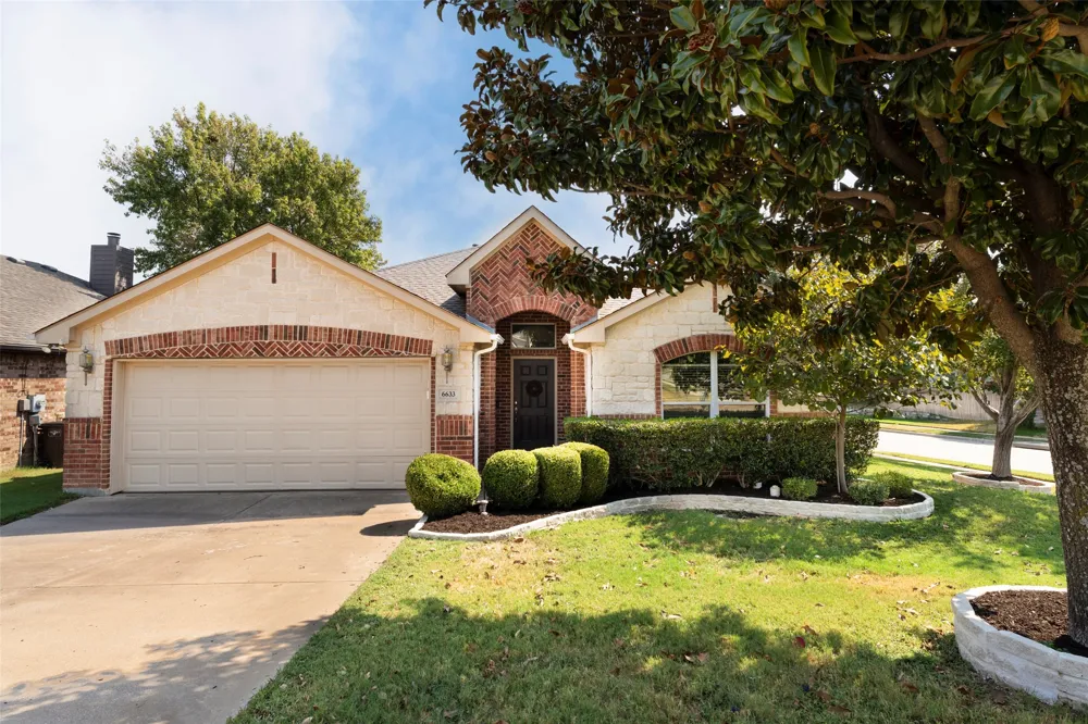 6633 Chalk River Drive Fort Worth, TX 76179