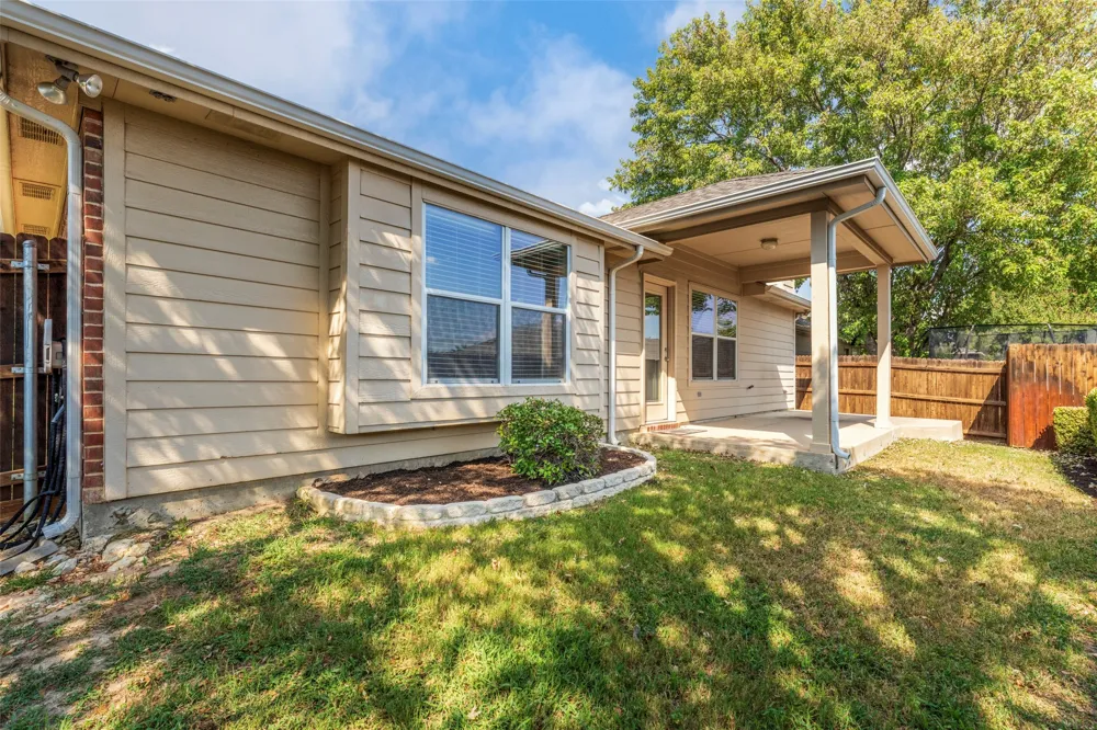 6633 Chalk River Drive Fort Worth, TX 76179