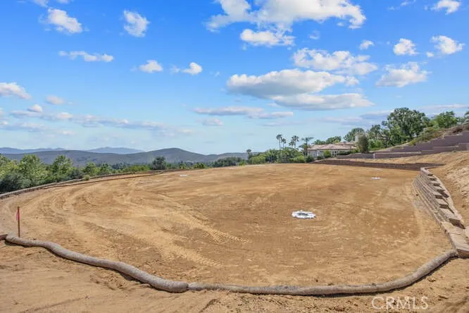4774 Golf Course Westlake Village, CA 91362