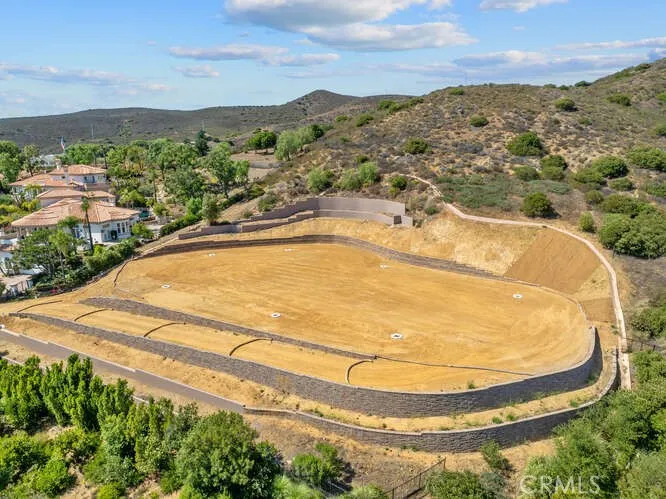 4774 Golf Course Westlake Village, CA 91362