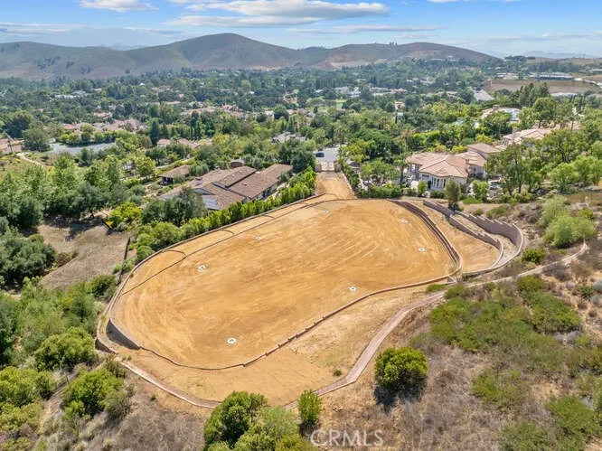 4774 Golf Course Westlake Village, CA 91362