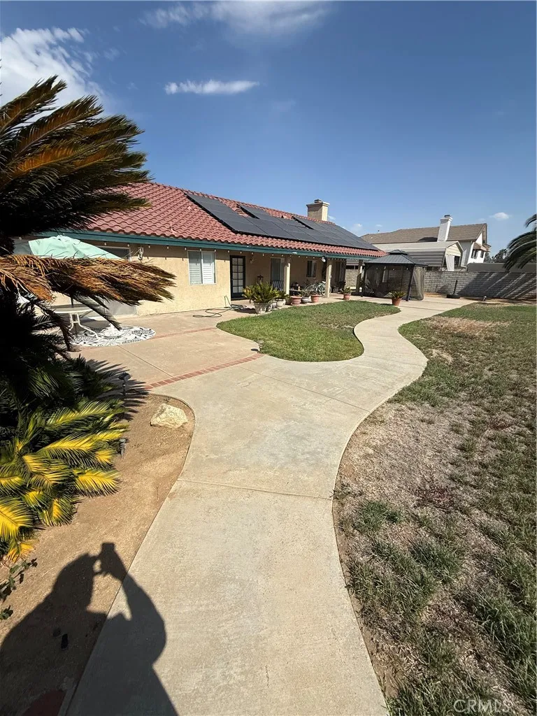 11551 Knoll Vista Moreno Valley, CA 92555