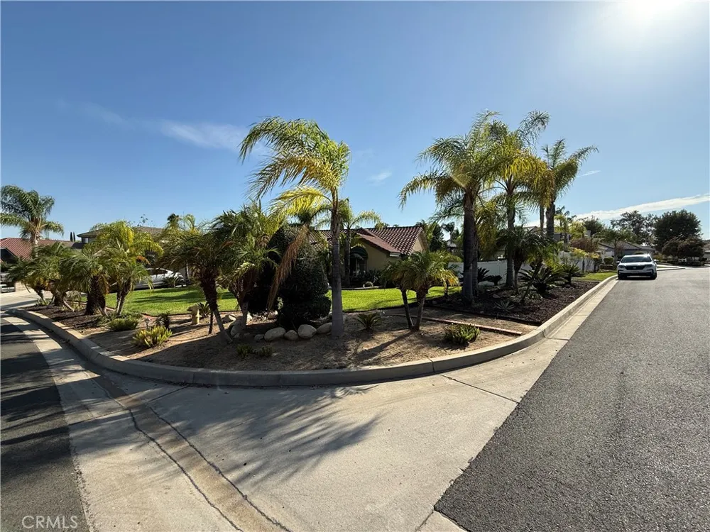 11551 Knoll Vista Moreno Valley, CA 92555