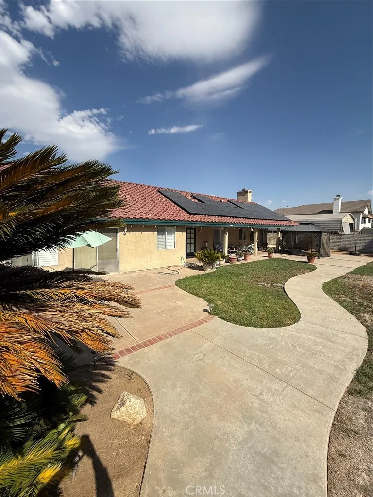 11551 Knoll Vista Moreno Valley, CA 92555