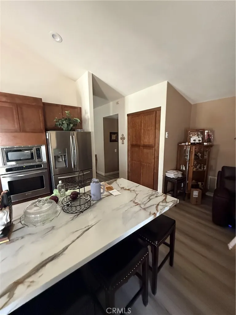 11551 Knoll Vista Moreno Valley, CA 92555
