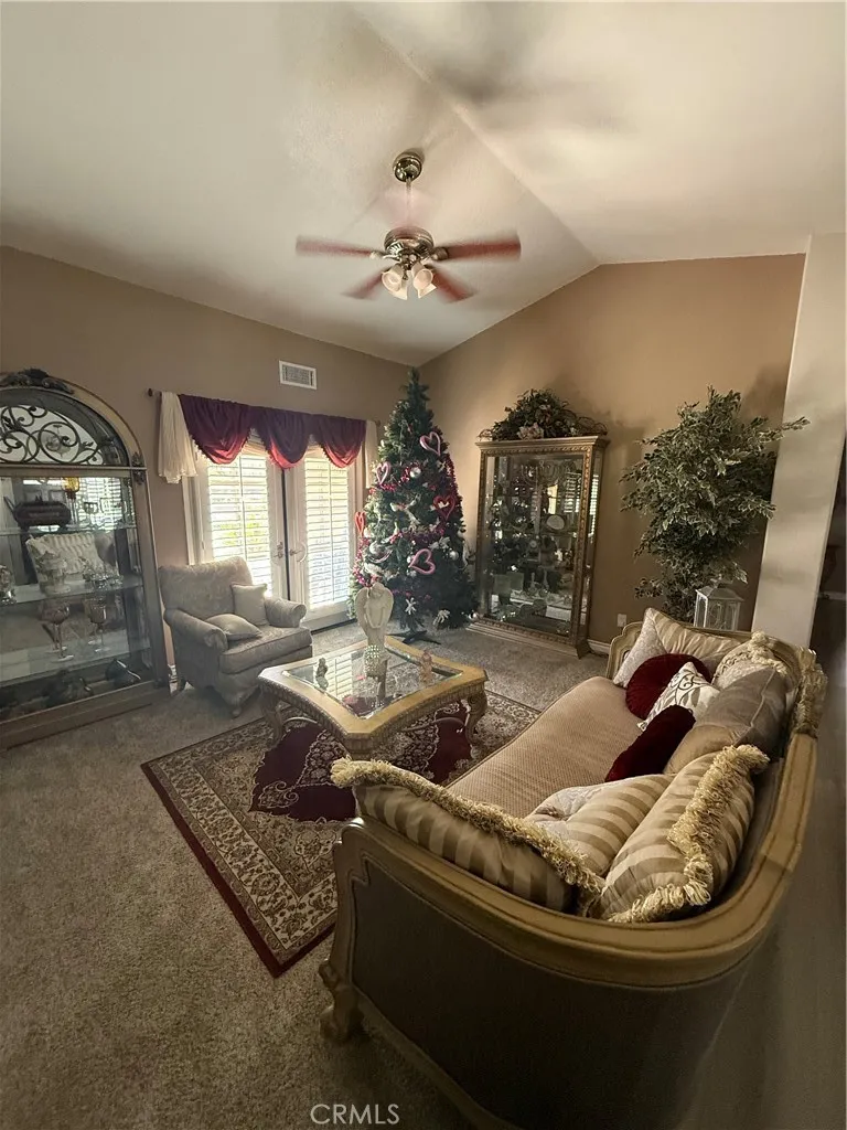 11551 Knoll Vista Moreno Valley, CA 92555