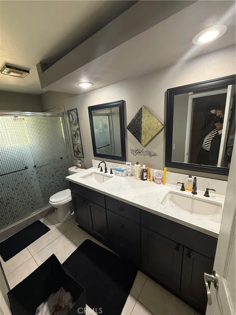 11551 Knoll Vista Moreno Valley, CA 92555