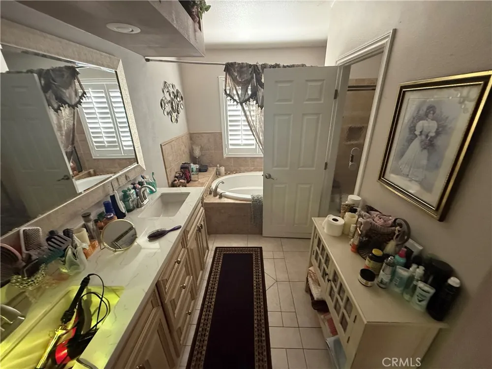 11551 Knoll Vista Moreno Valley, CA 92555