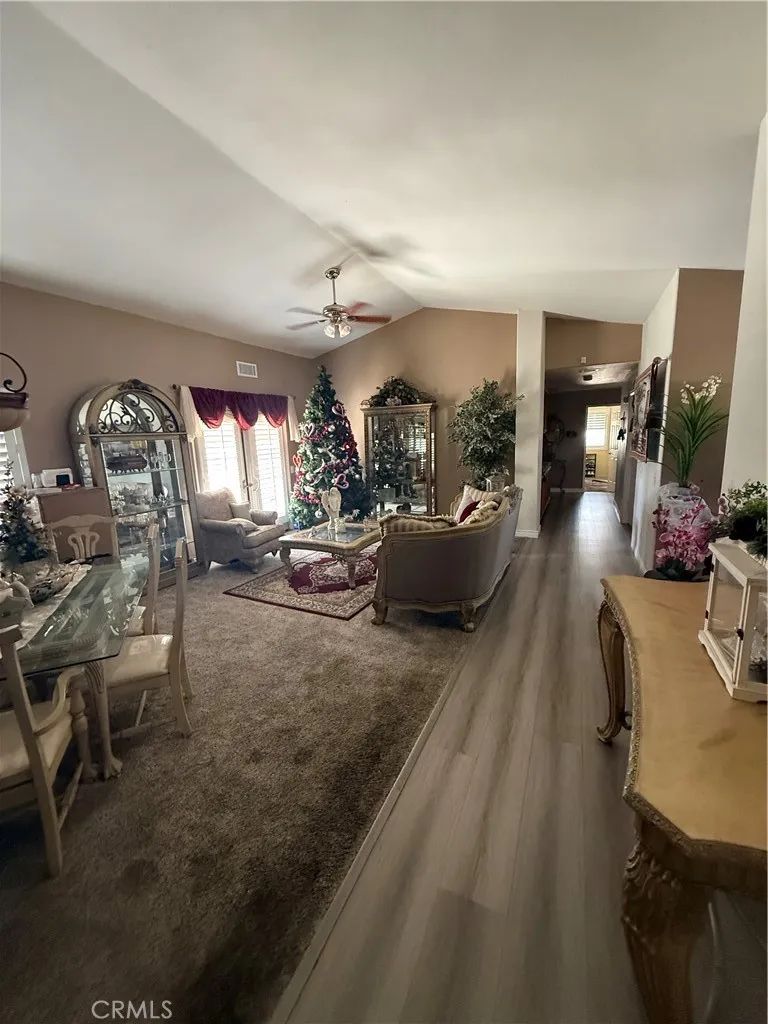 11551 Knoll Vista Moreno Valley, CA 92555