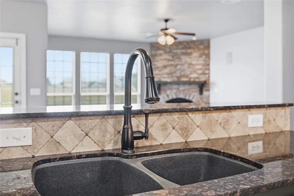4400 W Oakridge Street Broken Arrow, OK 74012