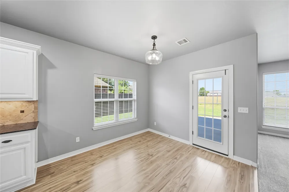 4400 W Oakridge Street Broken Arrow, OK 74012