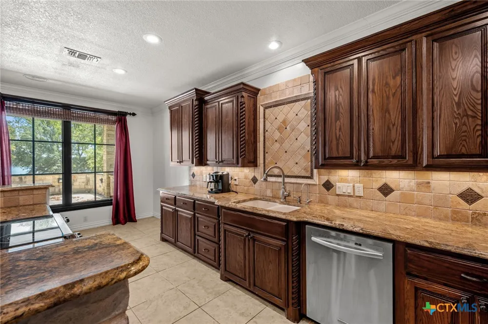 11410 County Road 454 Brownwood, TX 76801