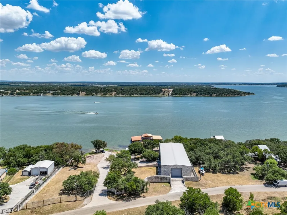 11410 County Road 454 Brownwood, TX 76801