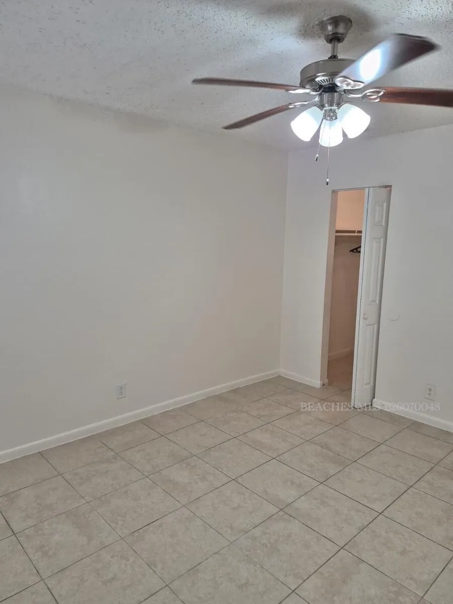6000 NW 7TH STREET #21 Margate, FL 33063
