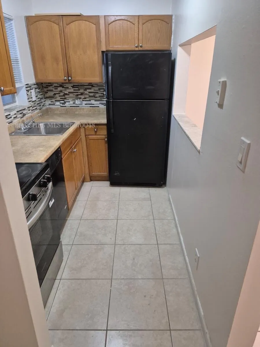6000 NW 7TH STREET #21 Margate, FL 33063