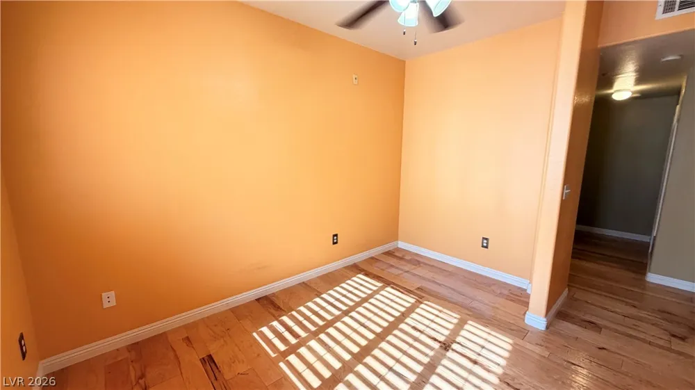 2325 Windmill Parkway #1613 Henderson, NV 89074