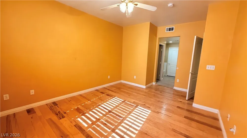 2325 Windmill Parkway #1613 Henderson, NV 89074