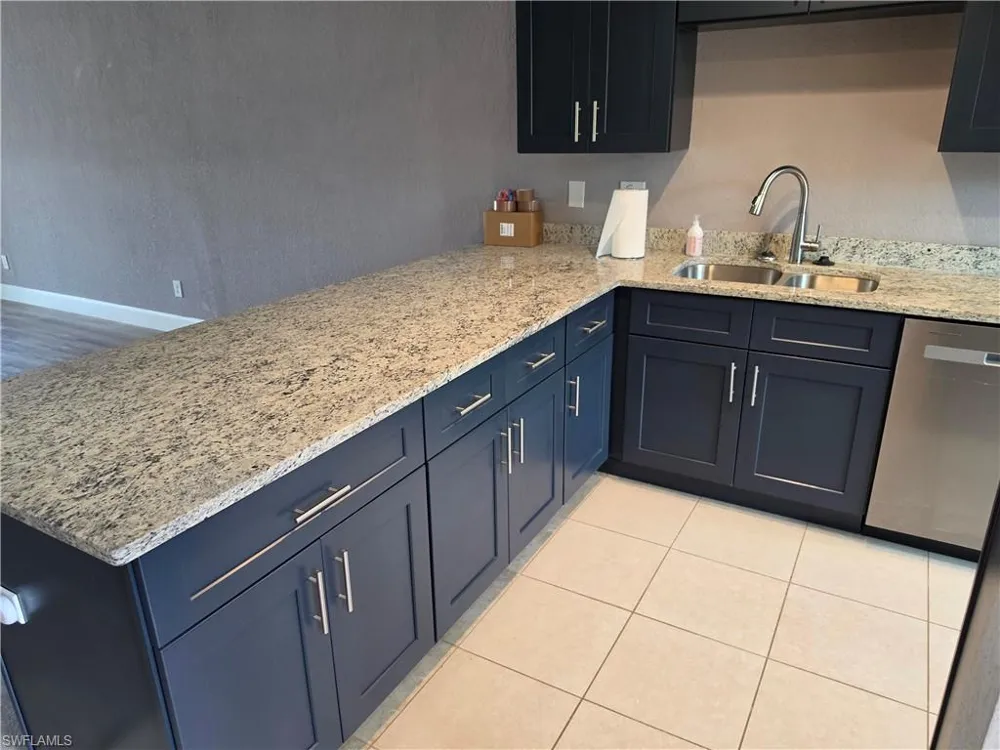 16251 Dublin Circle #102 Fort Myers, FL 33908