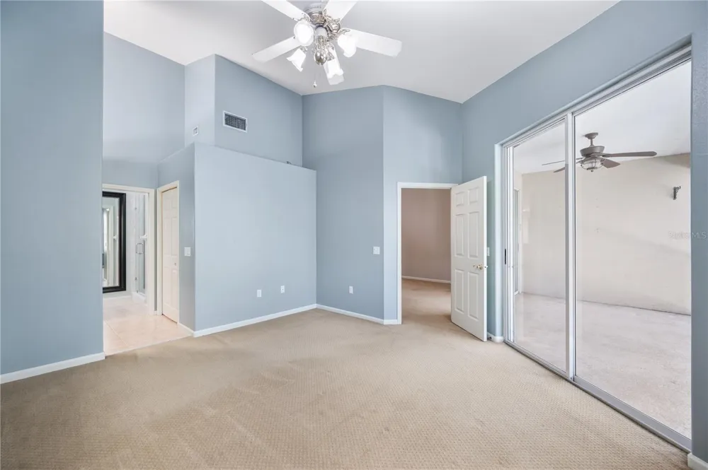 411 ENCLAVE PLACE #411 Lakeland, FL 33803
