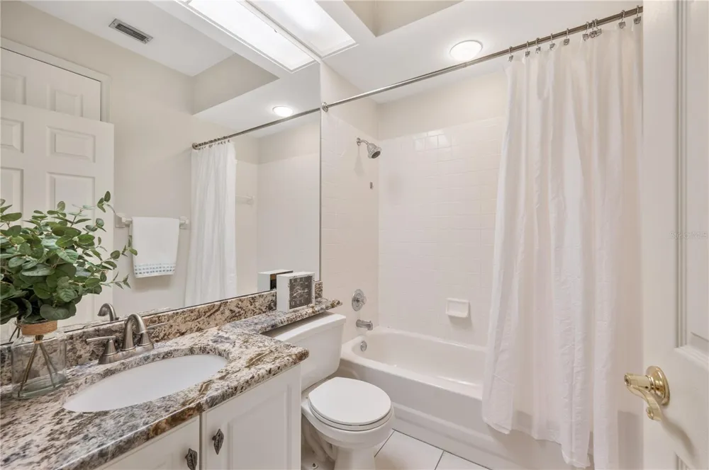 411 ENCLAVE PLACE #411 Lakeland, FL 33803