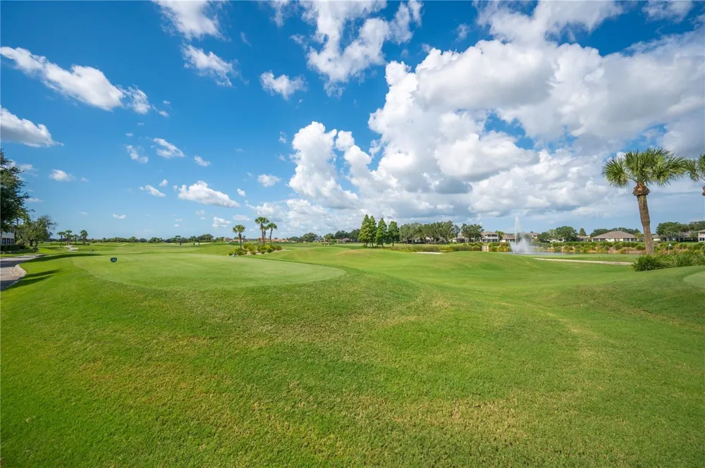 411 ENCLAVE PLACE #411 Lakeland, FL 33803