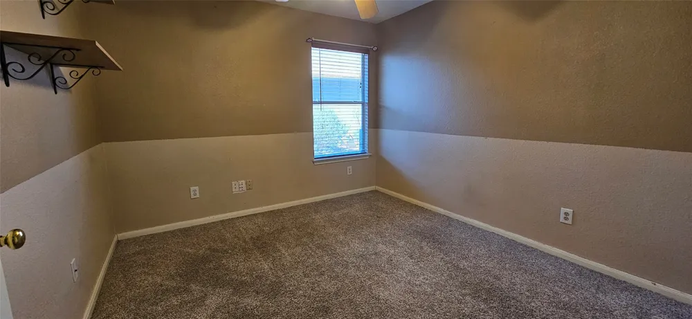 107 HELEN Cove Hutto, TX 78634