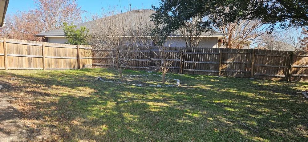 107 HELEN Cove Hutto, TX 78634