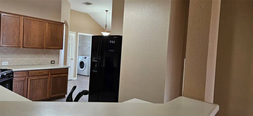 107 HELEN Cove Hutto, TX 78634