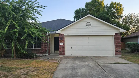 107 HELEN Cove