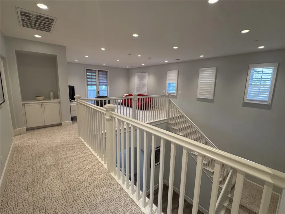 114 Homecoming Irvine, CA 92602