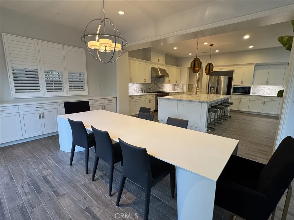 114 Homecoming Irvine, CA 92602