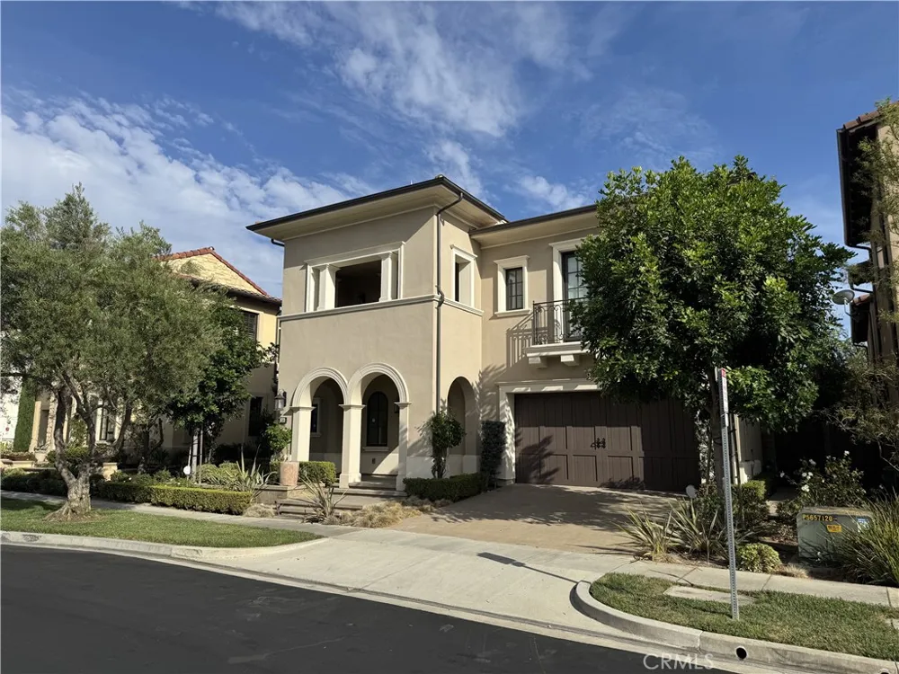 114 Homecoming Irvine, CA 92602