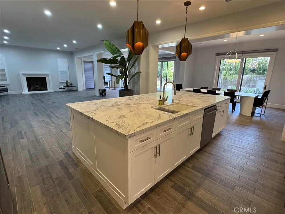 114 Homecoming Irvine, CA 92602