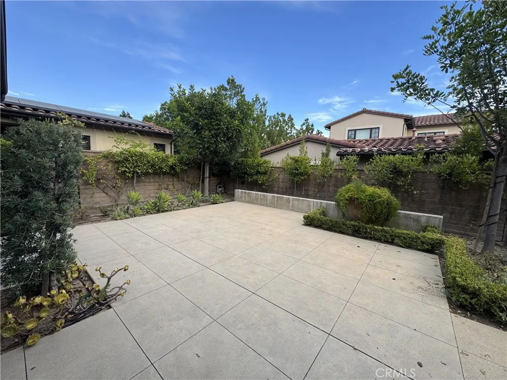 114 Homecoming Irvine, CA 92602