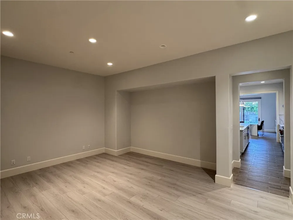 114 Homecoming Irvine, CA 92602